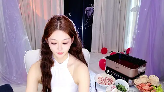 Dancer Lucky-Nini online show from February 23, 2026, 7:28 am