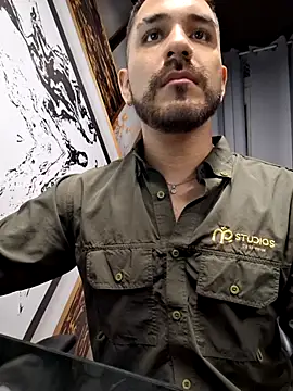 noa desire online show from March 7, 2026, 4:42 am