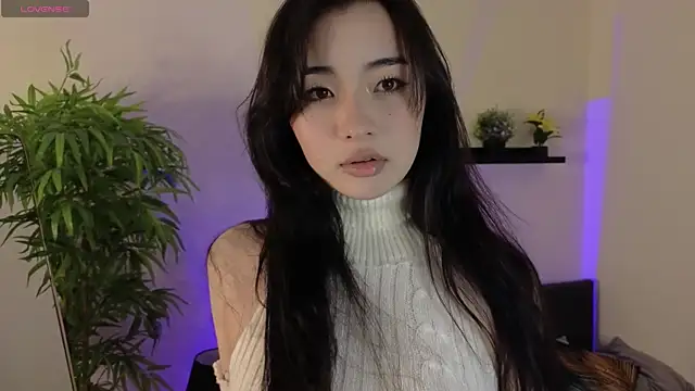 Noiry Vuvez online show from July 23, 2026, 8:29 pm