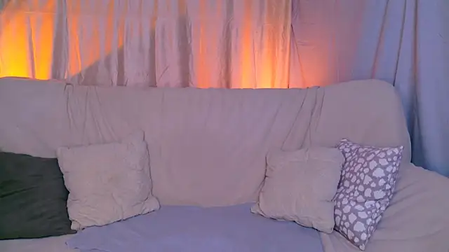 AliceChanel online show from June 27, 2026, 2:49 am
