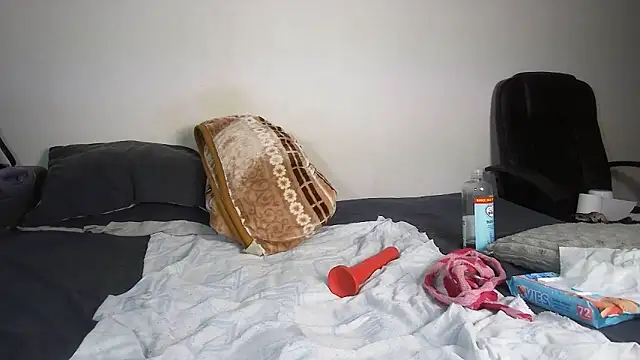 Suger-Boobs online show from May 2, 2026, 3:22 am