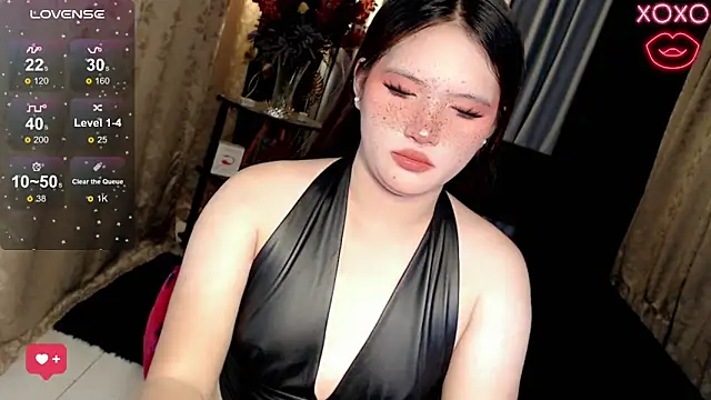 Snapshot of IsabellaXoXo69 chatting on May 8, 2026, 1:22 am IsabellaXoXo69 online show from May 8, 2026, 1:22 am
