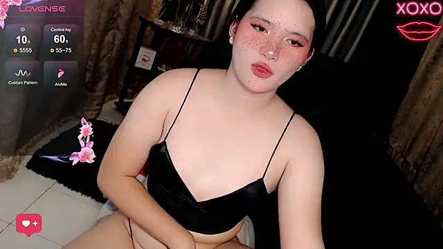Snapshot of IsabellaXoXo69 chatting on May 14, 2026, 1:23 am IsabellaXoXo69 online show from May 14, 2026, 1:23 am