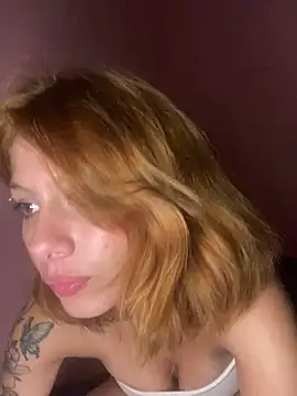 casal atrevido online show from May 2, 2026, 10:04 pm
