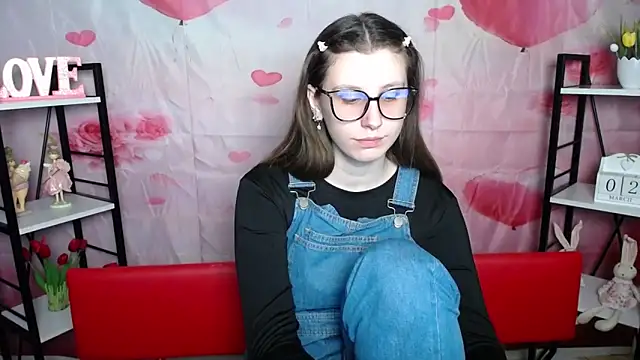 LilianaShine online show from March 2, 2026, 6:14 am