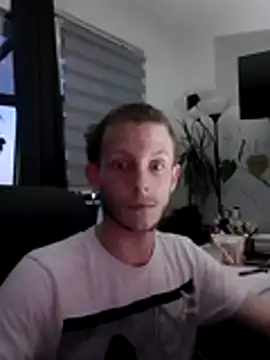 Snapshot of Jungspund25- chatting on May 21, 2026, 7:54 pm Jungspund25- online show from May 21, 2026, 7:54 pm