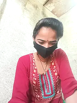 Sunali Bendre online show from March 2, 2026, 8:54 am