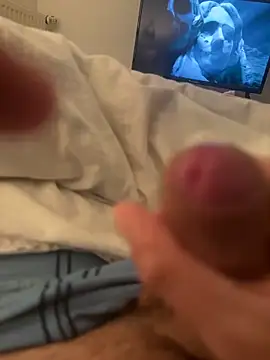 Snapshot of bebou_5555 chatting on March 15, 2026, 9:43 pm bebou 5555 online show from March 15, 2026, 9:43 pm