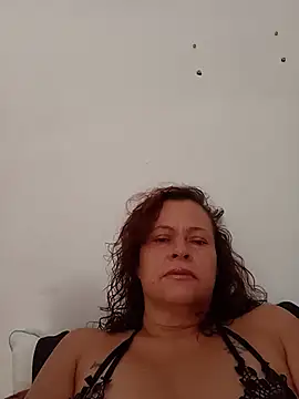 Snapshot of Lilibhet chatting on June 27, 2026, 2:01 pm Lilibhet online show from June 27, 2026, 2:01 pm
