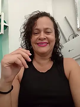 Snapshot of Lilibhet chatting on July 6, 2026, 1:41 pm Lilibhet online show from July 6, 2026, 1:41 pm