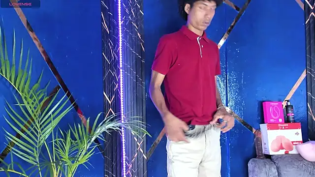 Walkers05 online show from June 13, 2026, 3:54 pm