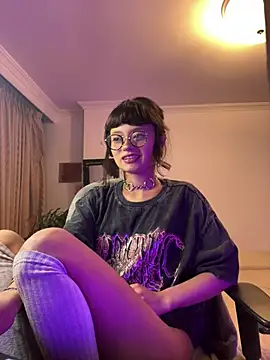 Snapshot of Miamhua-Cat- chatting on February 12, 2026, 6:30 am Miamhua-Cat- online show from February 12, 2026, 6:30 am