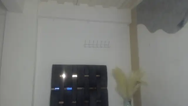 Snapshot of Barbara_D_Valencia chatting on June 4, 2026, 3:40 pm Barbara D Valencia online show from June 4, 2026, 3:40 pm
