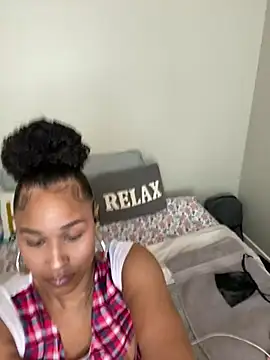 Snapshot of Jamalyce chatting on February 6, 2026, 5:38 pm Jamalyce online show from February 6, 2026, 5:38 pm