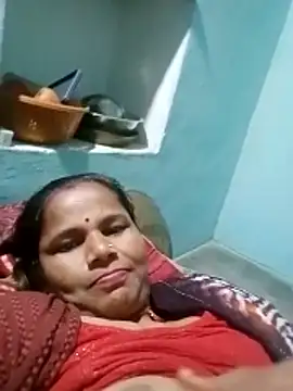 Pooja sahu online show from February 5, 2026, 2:33 pm