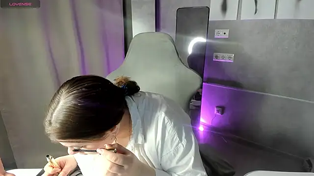 Valery Grand online show from February 21, 2026, 1:17 am