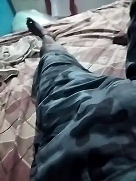 tamilpaiyan989 online show from April 12, 2026, 4:01 pm