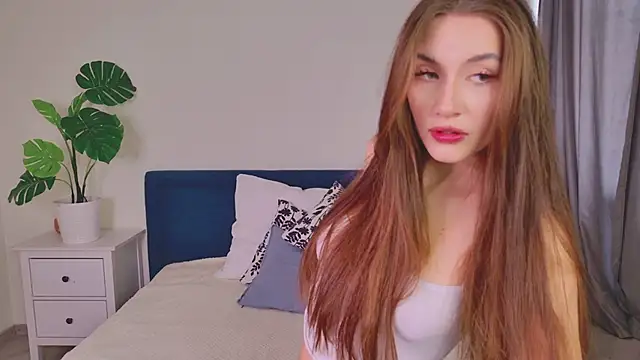 cutie wuwu online show from April 24, 2026, 1:35 pm