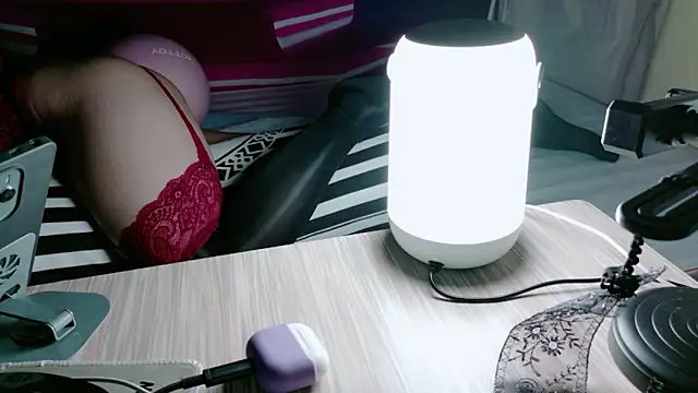 lenanane0126 online show from March 16, 2026, 5:50 pm