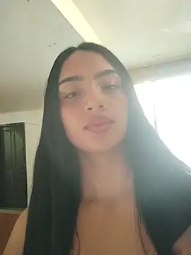 Snapshot of cynliu chatting on July 17, 2026, 8:46 pm cynliu online show from July 17, 2026, 8:46 pm