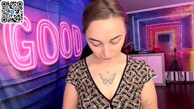 Snapshot of Vellora_ chatting on May 24, 2026, 9:36 am Vellora online show from May 24, 2026, 9:36 am