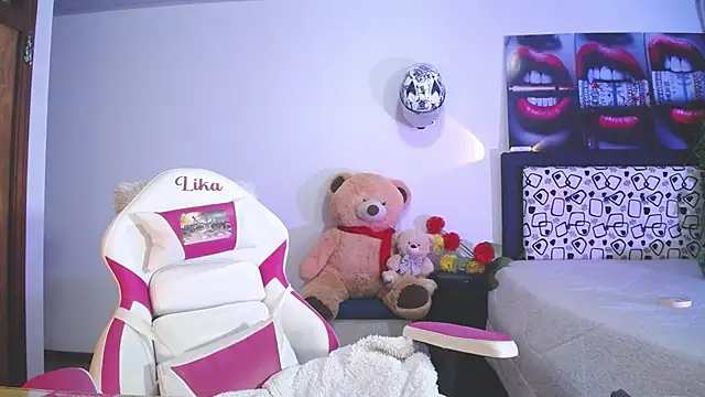 lika little0 online show from May 2, 2026, 12:26 am
