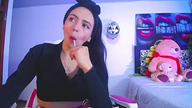 lika little0 online show from May 23, 2026, 12:27 am