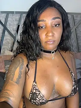 Denise wolfe21 online show from February 2, 2026, 8:51 pm