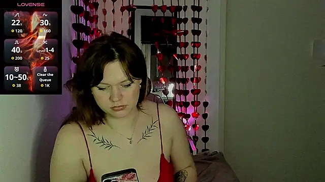 Lika  Sweeet online show from March 12, 2026, 9:43 pm