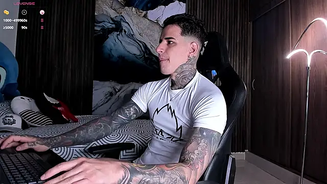 trisstann  online show from June 13, 2026, 3:54 pm