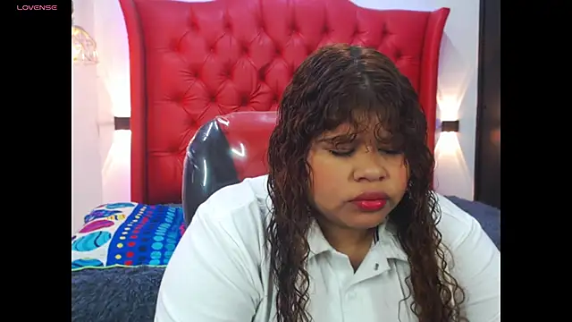 Cloe r online show from March 19, 2026, 7:51 pm