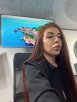 Sweet bellaa  online show from April 24, 2026, 5:21 am