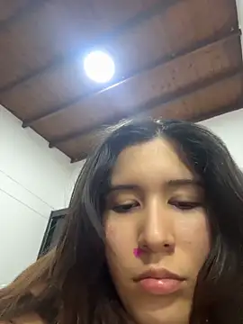 emicute  online show from March 11, 2026, 2:28 am