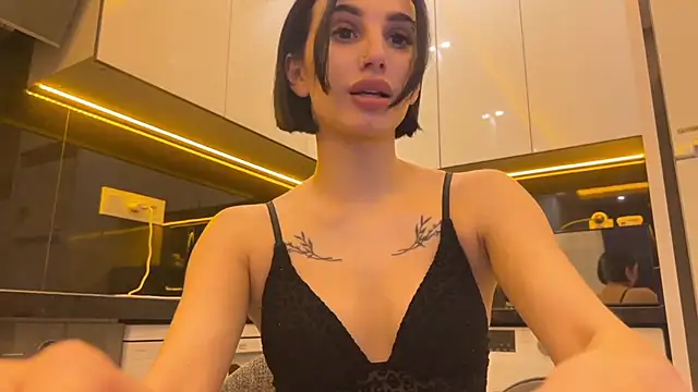 BlackFox V online show from February 8, 2026, 10:02 pm