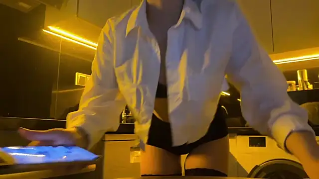 BlackFox V online show from March 5, 2026, 8:27 pm