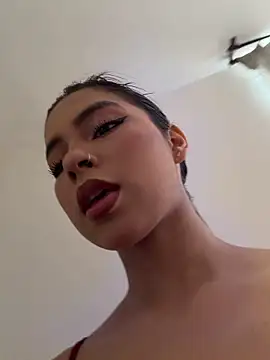 Snapshot of Chel__ chatting on July 26, 2026, 7:43 pm Chel online show from July 26, 2026, 7:43 pm