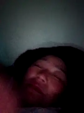 quynhbupbe11 online show from March 11, 2026, 4:02 pm