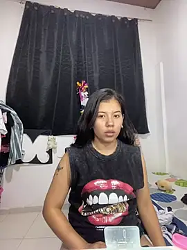 NinaX hot online show from August 10, 2026, 1:53 am