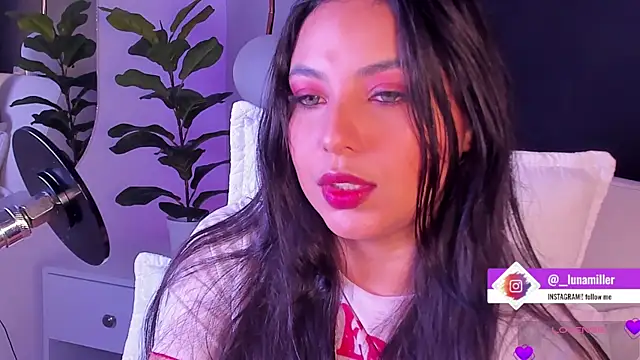 lunamiller 01 online show from July 23, 2026, 10:46 am