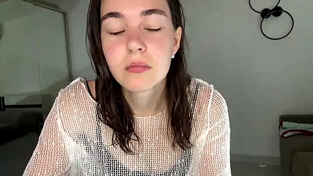 MauritaSpueler online show from March 1, 2026, 7:43 am