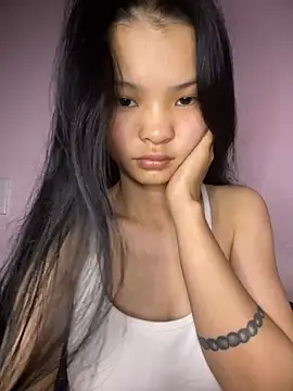 siting00 online show from February 2, 2026, 8:24 am