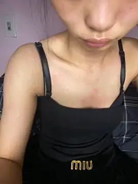 siting00 online show from February 13, 2026, 3:52 pm