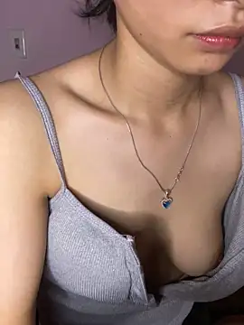 siting00 online show from June 20, 2026, 4:43 pm