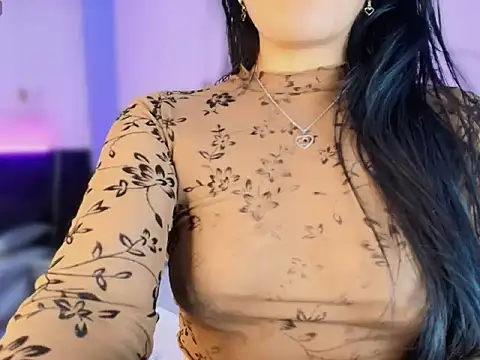 Melannyy   online show from June 25, 2026, 5:12 am