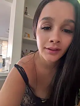 Samantha Mont online show from July 28, 2026, 8:52 pm