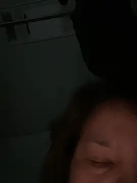 Youyou 12 online show from February 4, 2026, 1:22 am