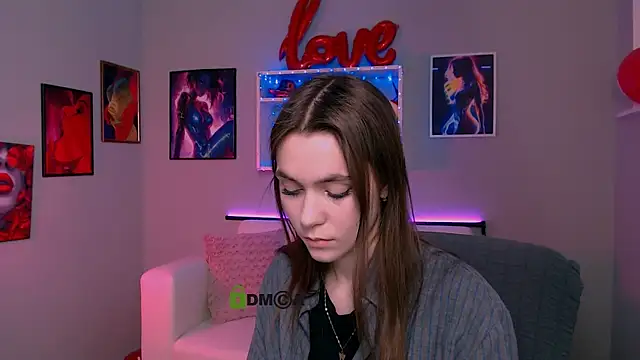 Snapshot of laurenmurrr chatting on March 6, 2026, 10:34 am laurenmurrr online show from March 6, 2026, 10:34 am