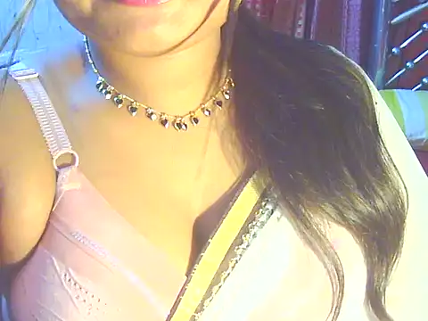 Nusrat Faria online show from April 26, 2026, 7:33 pm