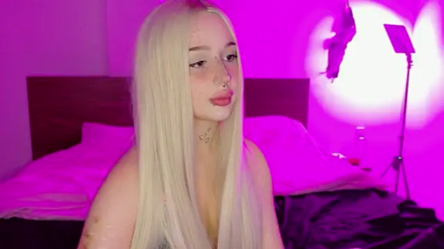 Lolykari online show from May 17, 2026, 5:09 pm
