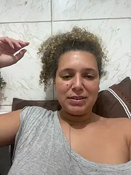 Snapshot of LoiraQuente69 chatting on May 30, 2026, 1:57 am LoiraQuente69 online show from May 30, 2026, 1:57 am
